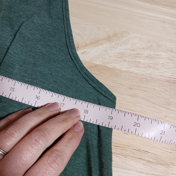 EDGAR Sustainable Organic Cotton and Recycled Plastic Muscle Tank Top Si… - Picture 5 of 6